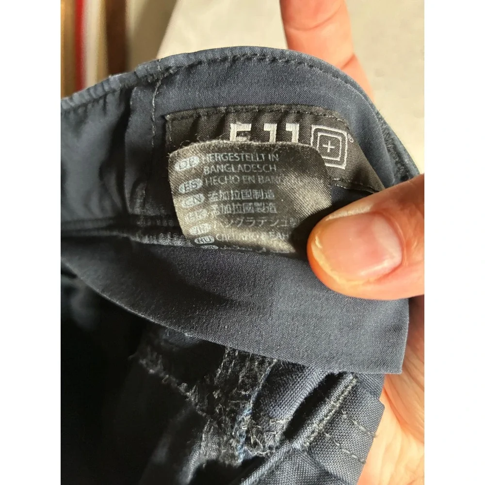 5.11 Tactical Mens Cargo Pants Dark Navy Blue Multi-Pocket 36x32 Outdoor Work
